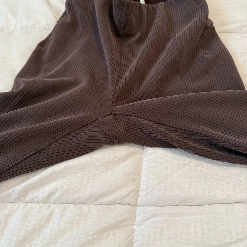 Lululemon ribbed soft stream flare espresso Brown Pants size 2